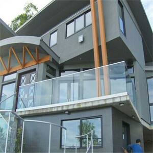 U channel glass railing with tempered glass
