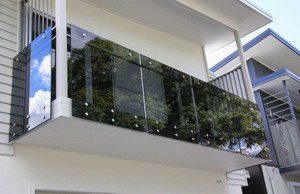 Standoff Glass Railing