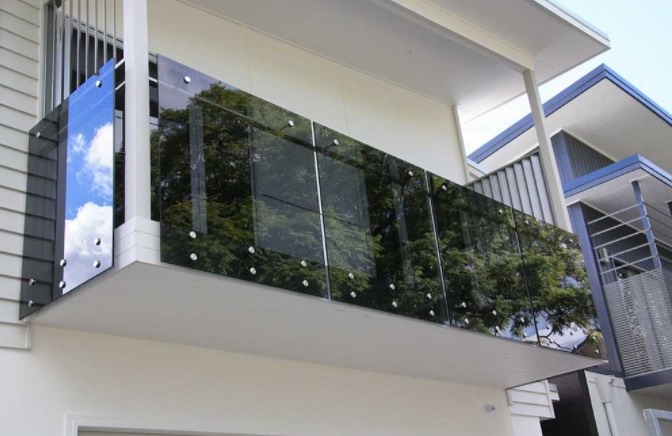 Standoff Glass Railing