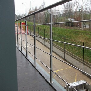 staircase glass railing designs