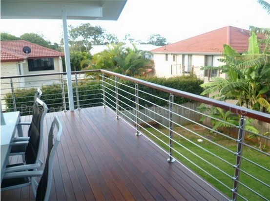 Stainless-steel-decorative-fittings-pu-railing-baluster
